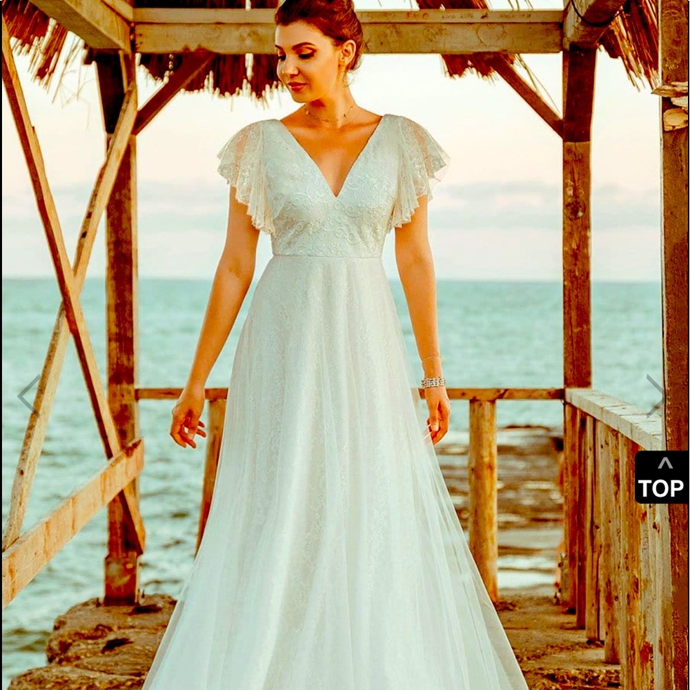 Brand new white wedding dress